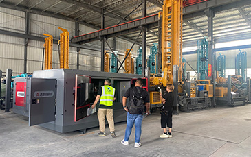 Customer Visited Factory For Water Well Drilling Rig Inspection